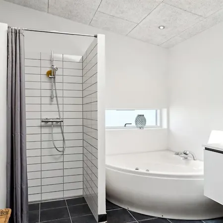 Baever - 200m From The Sea By Interhome * Knebel