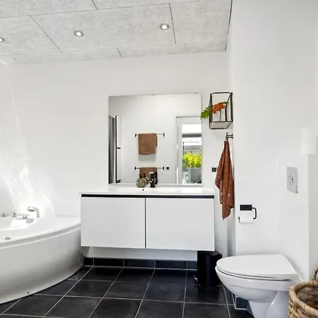 Baever - 200m From The Sea By Interhome
