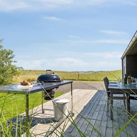 Semesterbostad Baever - 200m From The Sea By Interhome