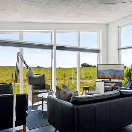 Baever - 200m From The Sea By Interhome *