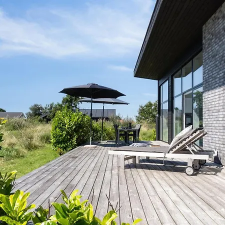 Semesterbostad Baever - 200m From The Sea By Interhome