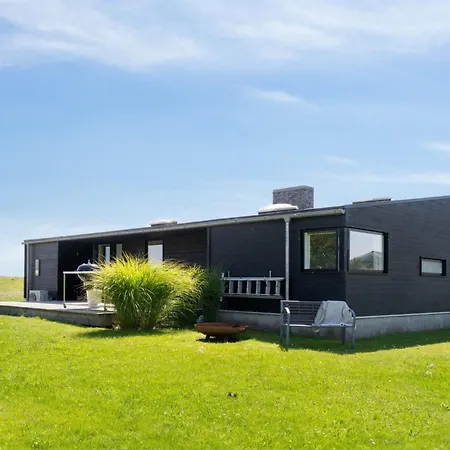Baever - 200m From The Sea By Interhome Semesterbostad Knebel